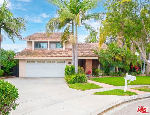 19421 Hallmark Ln, Cerritos, CA, 90703-6840 | Card Image