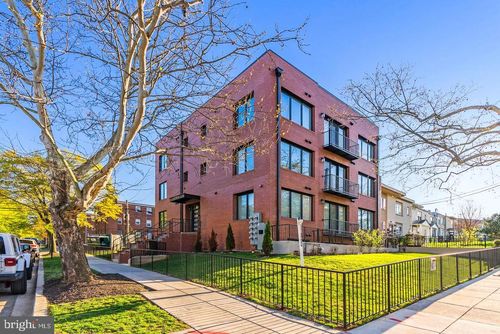 ph9-2019 M St Ne, WASHINGTON, DC, 20002-2873 | Card Image
