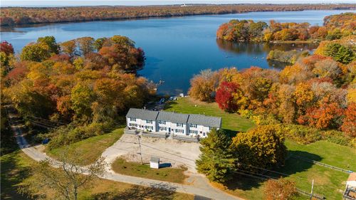 apt-5-1125 Stafford Rd, Tiverton, RI, 02878-2559 | Card Image