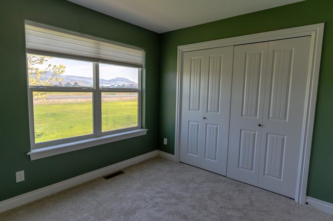 2198 Crested Wheat Loop, House other with 3 bedrooms, 4 bathrooms and null parking in East Helena MT | Image 32