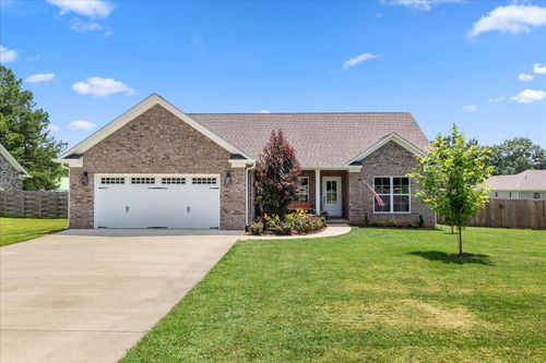 411 Bumpas Rd, Lawrenceburg, TN, 38464-4532 | Card Image