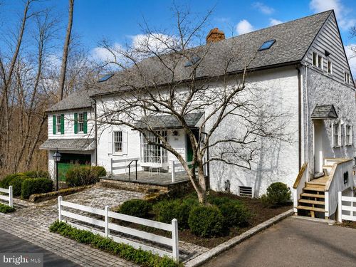 2885 Mill Rd, DOYLESTOWN, PA, 18902-1654 | Card Image