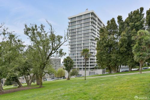 apt-104-2200 Sacramento St, San Francisco, CA, 94115-2301 | Card Image
