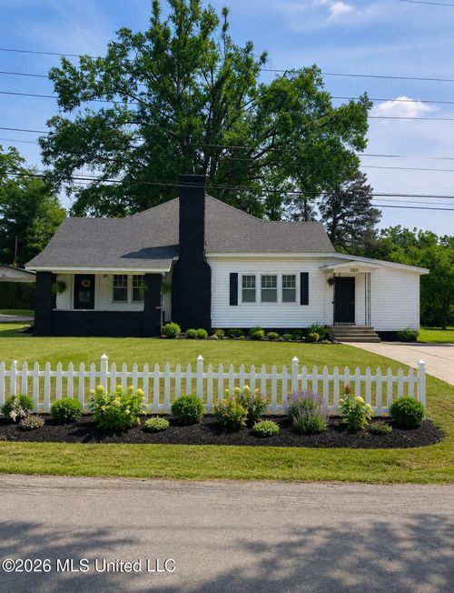b-1010 Angel St, Myrtle, MS, 38650-9633 | Card Image