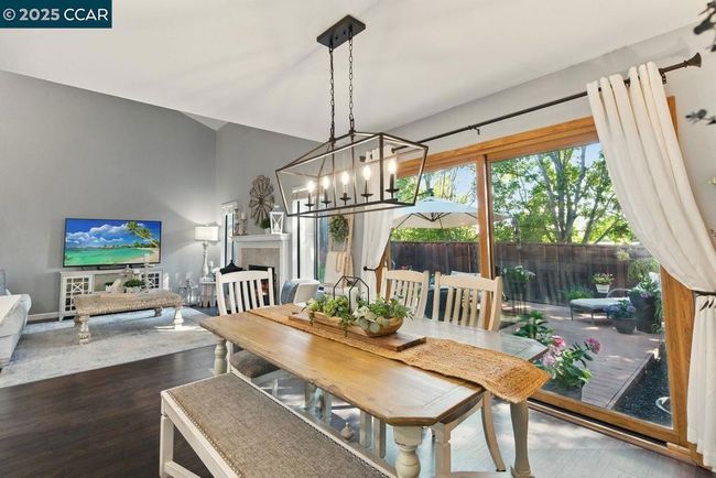 223 Via Pinada Ln, Townhouse with 3 bedrooms, 3 bathrooms and 2 parking in Martinez CA | Image 10