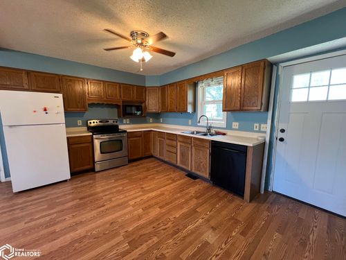 401 Nw 4th St, Decatur, IA, 50067-4582 | Card Image