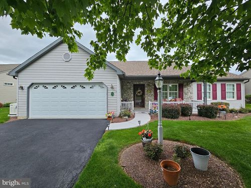 122 Arbor Dr, MYERSTOWN, PA, 17067-3180 | Card Image