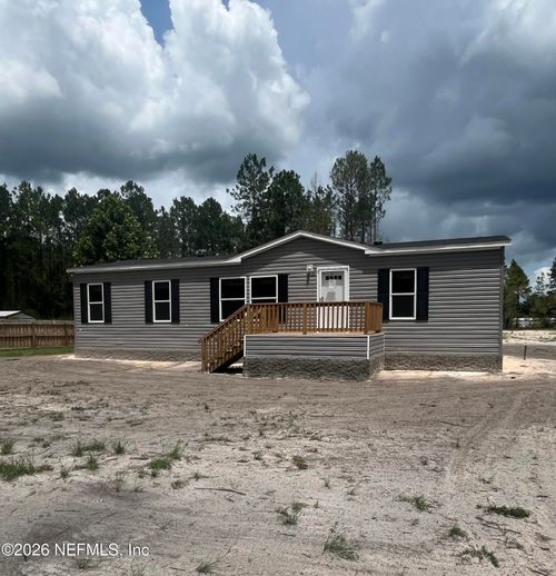 1119 Ne County Road 125, Lawtey, FL, 32058-3250 | Card Image