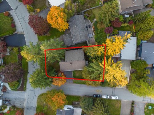 3602 Regent Ave, North Vancouver, BC, V7N2C2 | Card Image