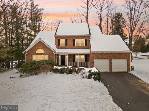 1134 Round Pebble Ln, RESTON, VA, 20194-1016 | Card Image