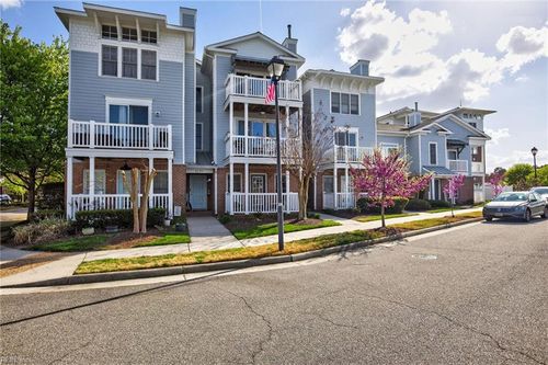 4181 Pretty Walk Ln, Norfolk, VA, 23518-3559 | Card Image