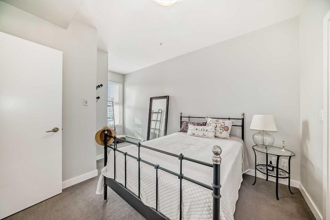 1218 - 95 Burma Star Rd Sw, Condo with 2 bedrooms, 1 bathrooms and 1 parking in Calgary AB | Image 14