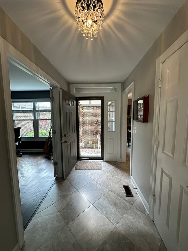 14609 Morningside Rd, Townhouse with 3 bedrooms, 3 bathrooms and 2 parking in Orland Park IL | Image 6