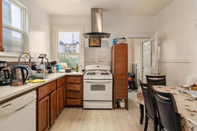 373 Winchester St, House other with 3 bedrooms, 2 bathrooms and 1 parking in Daly City CA | Image 12