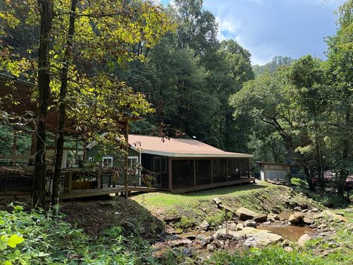 2555 Junaluska Road, Andrews, NC, 28901 | Card Image