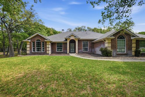 5992 Red Bud Rd, Fort Worth, TX, 76135-5385 | Card Image