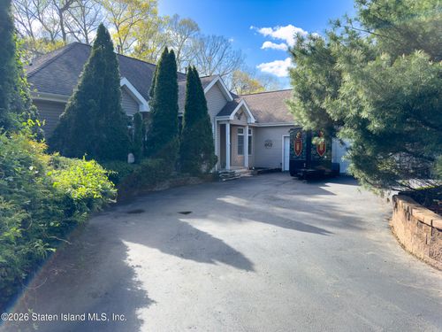 75 Cannon Blvd, JACKSON, NJ, 08527-5110 | Card Image