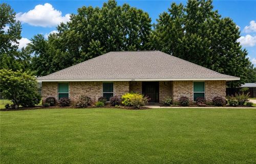 20595 Blind St, Livingston, LA, 70754-6213 | Card Image