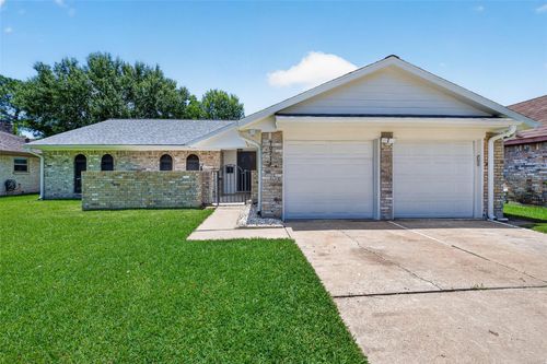 10714 Sagewind Dr, Houston, TX, 77089-3023 | Card Image