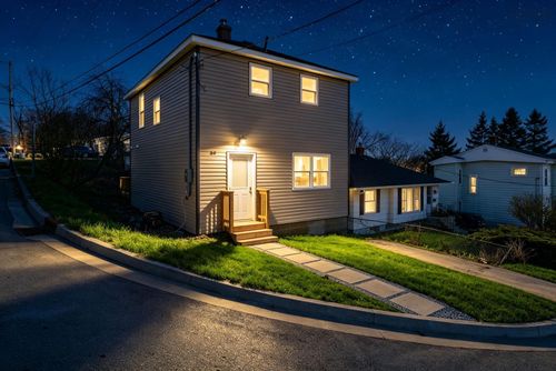 56 Irving St, Dartmouth, NS, B2W1K2 | Card Image