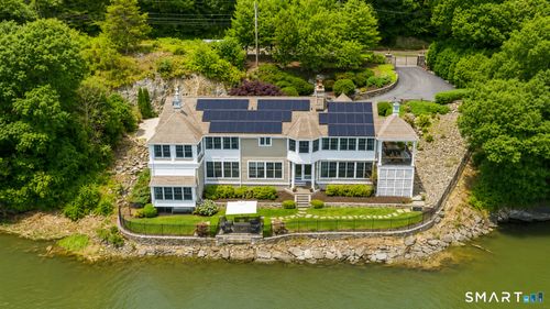 500 River Rd, Stratford, CT, 06614-8827 | Card Image