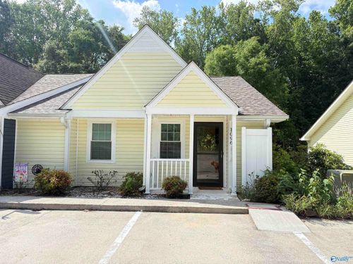 1096 Bob Jones Rd, Scottsboro, AL, 35769-6305 | Card Image