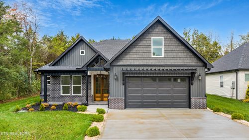 108 Tsuhdatsi Way, Loudon, TN, 37774-2718 | Card Image