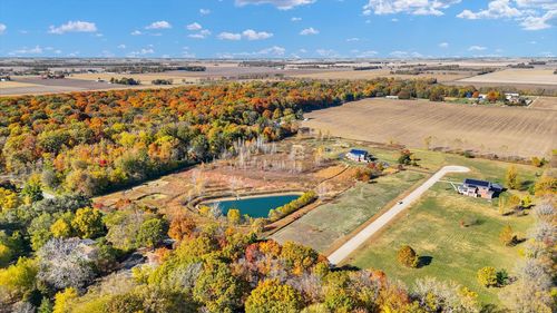 3002 Brickhouses Rd, Urbana, IL, 61802-7811 | Card Image