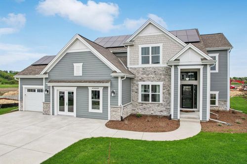 W256N6649 Beaver Creek Lane Lane, Sussex, WI, 53089 | Card Image