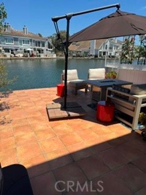 3485 Windspun Dr, Huntington Beach, CA, 92649-2030 | Card Image