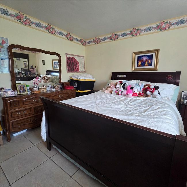 12900 Sw 81 St St, House other with 4 bedrooms, 2 bathrooms and null parking in Kendall FL | Image 8