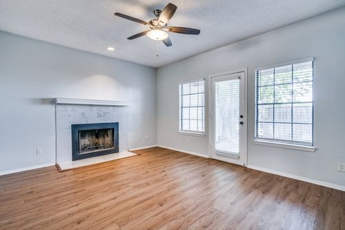 10100-3635 Garden Brook Dr, Farmers Branch, TX, 75234-2478 | Card Image