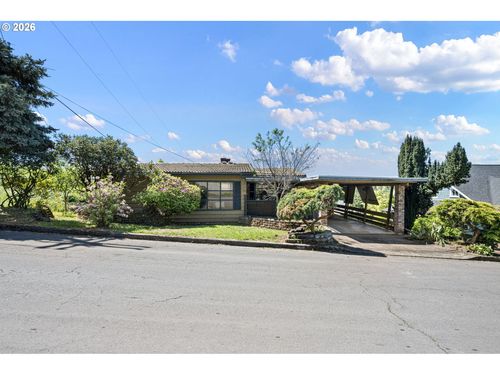 526 S 3rd St, Springfield, OR, 97477-5324 | Card Image