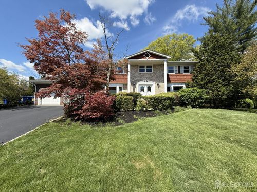 4 Fern Ct, North Brunswick, NJ, 08902-1248 | Card Image