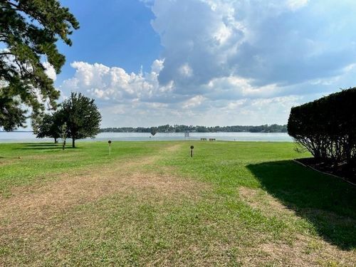 11630 Twain Dr, Montgomery, TX, 77356-5560 | Card Image