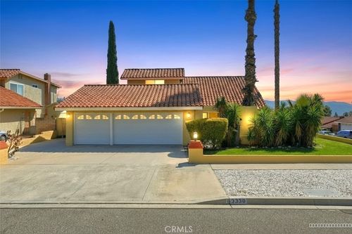 3330 Township Ave, Simi Valley, CA, 93063-1549 | Card Image