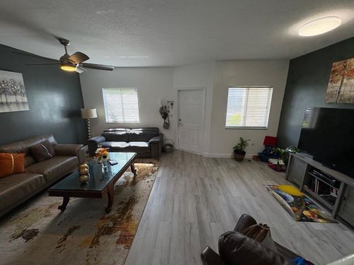 1571 Se 31st Ct, Homestead, FL, 33035-2405 | Card Image