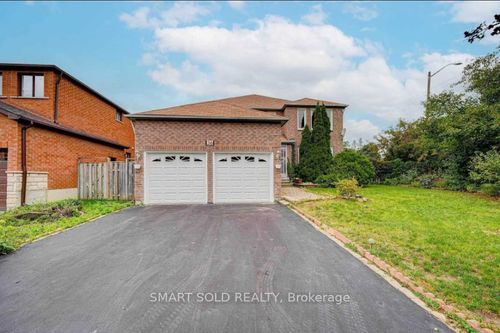 lower-36 Caldbeck Ave, Markham, ON, L3S3H4 | Card Image