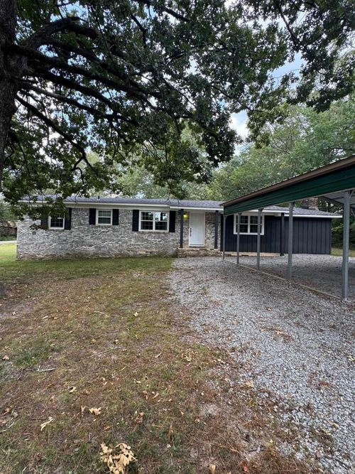 2608 Hurricane Lake Rd, Bryant, AR, 72019-8588 | Card Image