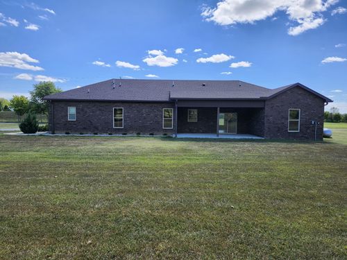 7728 Boyles Rd, White House, TN, 37188-5013 | Card Image