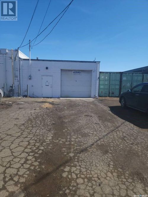 1332 Cornwall St, Regina, SK, S4R2H5 | Card Image