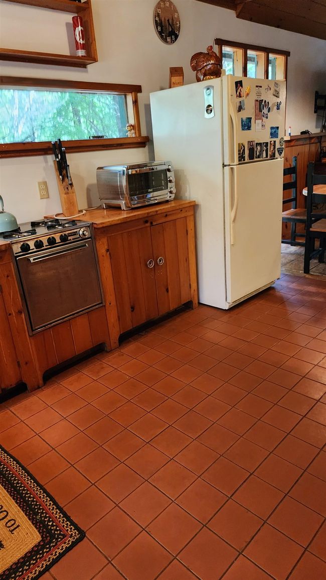 N697 County Rd N, House other with 3 bedrooms, 2 bathrooms and null parking in NESHKORO WI | Image 59
