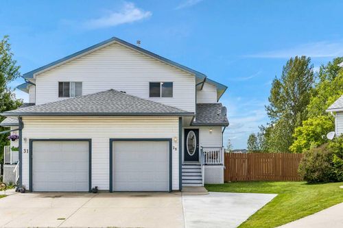 29 Ross Pl, Crossfield, AB, T0M0S0 | Card Image