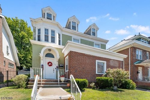 78 Girard Pl, Newark, NJ, 07108-1215 | Card Image