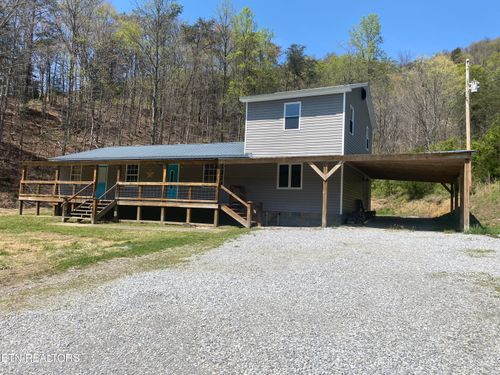 6716 War Creek Rd, Thorn Hill, TN, 37881-5638 | Card Image