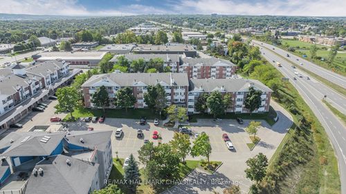 209-126 Bell Farm Rd, Barrie, ON, L4M6J3 | Card Image