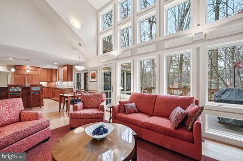 2218 Wakerobin Ln, RESTON, VA, 20191-4106 | Card Image