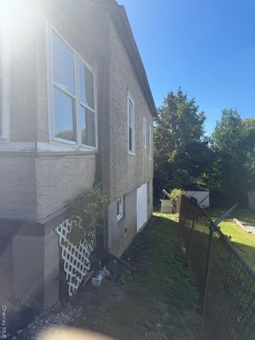 41 N Goodwin Ave, Elmsford, NY, 10523-3113 | Card Image