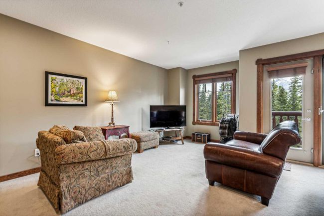 302 - 170 Crossbow Place, Home with 2 bedrooms, 2 bathrooms and 2 parking in Canmore AB | Image 9