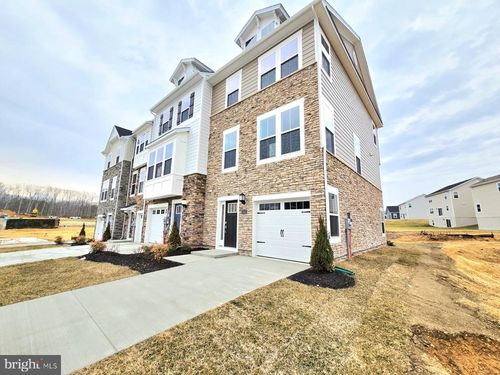 5518 Aberdeen Pl, WHITE PLAINS, MD, 20695-4335 | Card Image